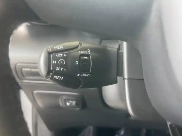 Citroën C3 Aircross puretech 110ch s&amp;s shine — photo 13