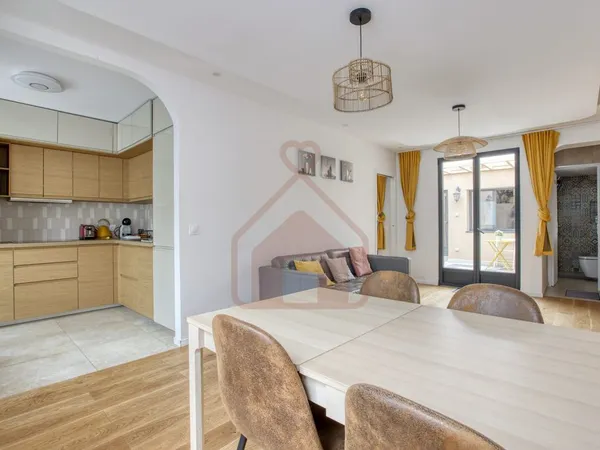 Maison de luxe 4 pièces 69 m²