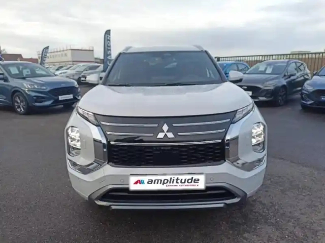 Mitsubishi Outlander 2.4 phev 306ch instyle 4wd my26 — photo 2