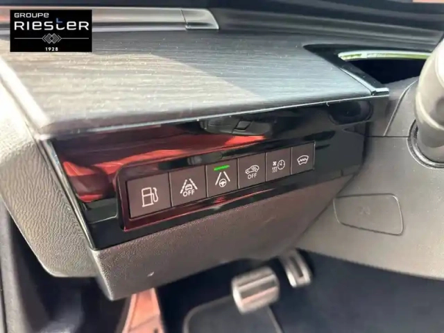 Peugeot 508 sw hybrid 225 e-eat8 — photo 20