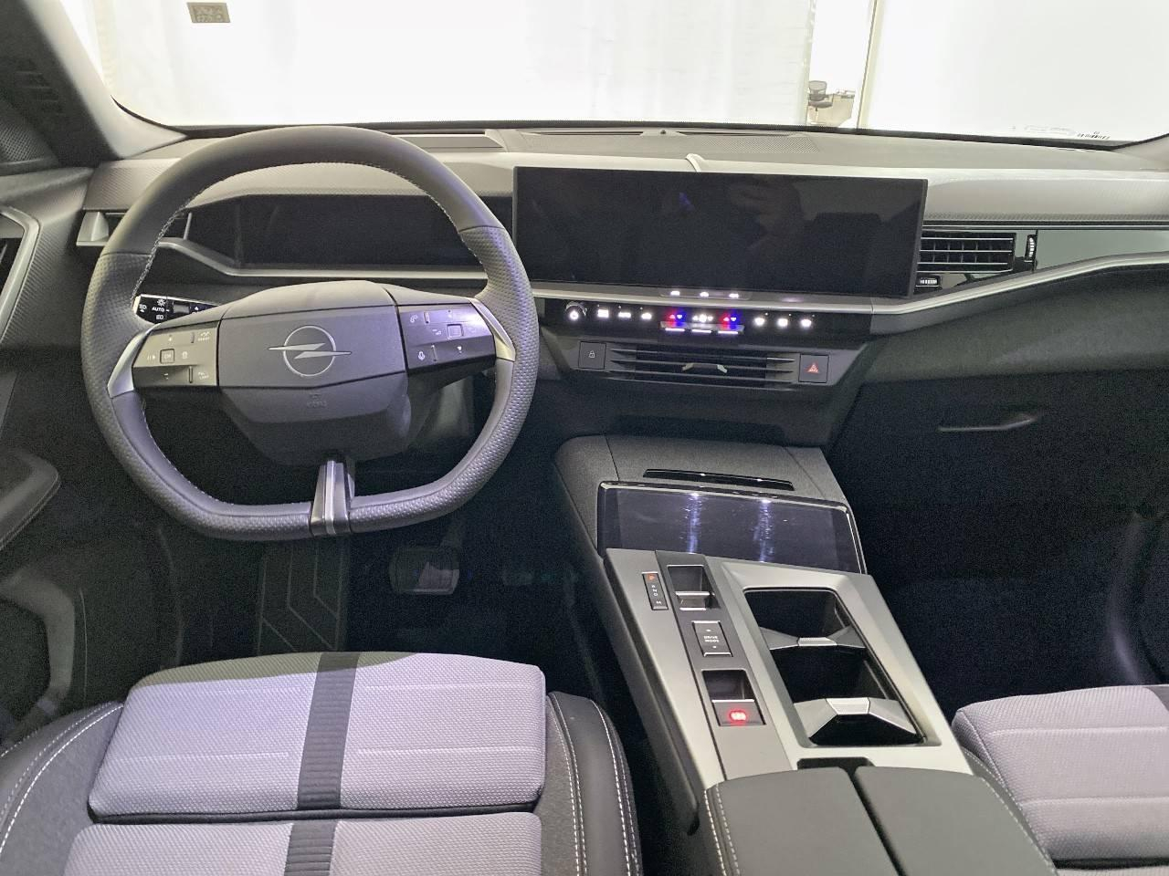 Opel Grandland 1.2 turbo hybrid 145 ch e-dct6 gs — photo 8