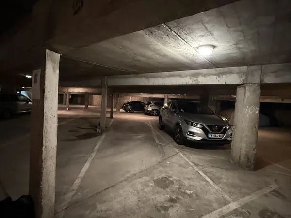 Place de parking sécurisée - Boudonville Nancy - 55/mois charges comprises