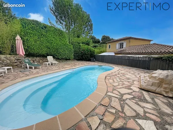 Villa 7 pièces 135 m²