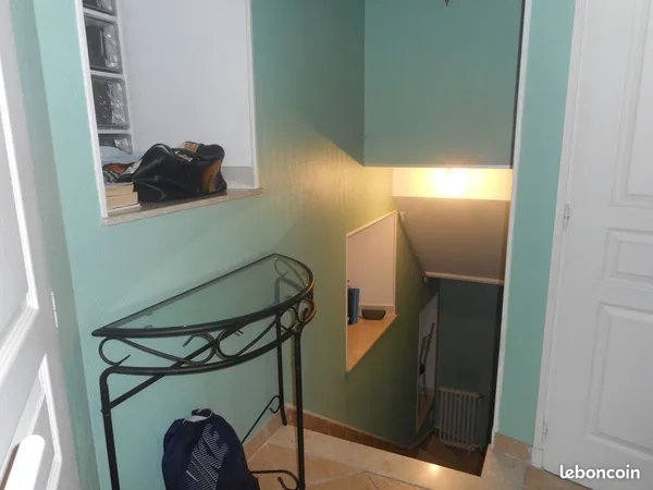 Loue F 3 en duplex prés du lycée Valadon Limoges 87000