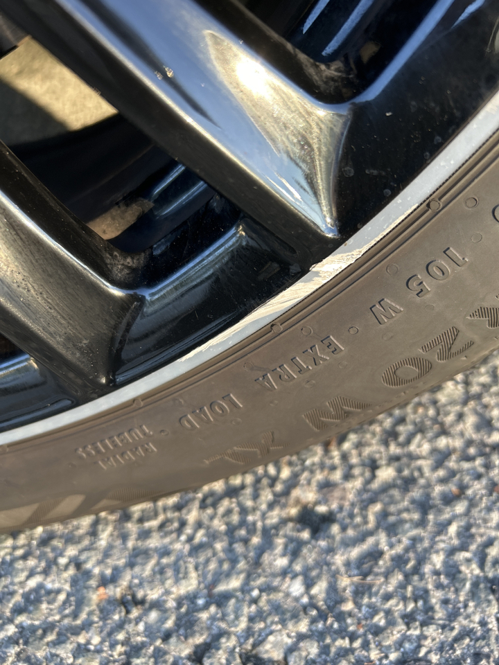 Mercedes GLC 200 d 4Matic — photo 22