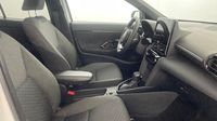 Toyota Yaris Cross 116h Design MC24 — photo 15