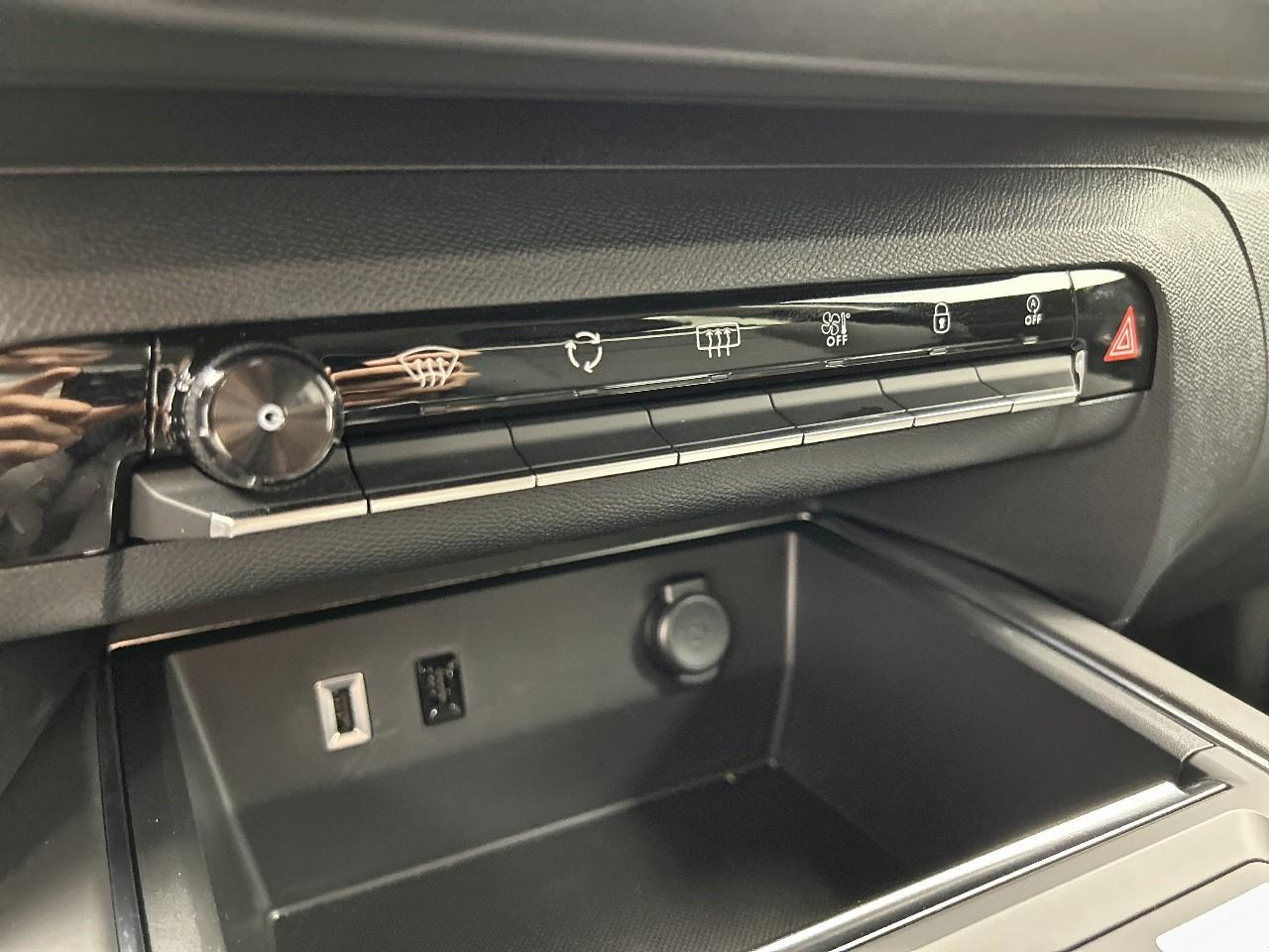Citroën C5 Aircross hybride 145 e-dcs6 plus — photo 23