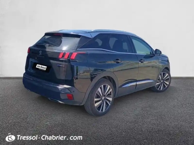 Peugeot 3008 hybrid4 300 e-eat8 gt line — photo 2