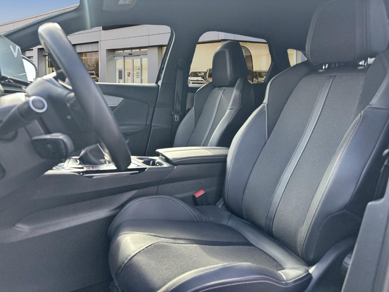 Peugeot 3008 1.2 puretech 130ch s&s gt — photo 9