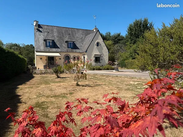 Propriété 8 pièces 205 m²