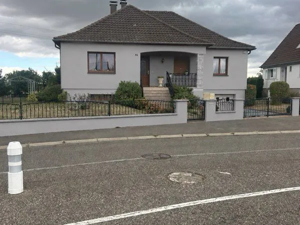 À louer - Maison 5 pièces de 170 m² avec jardin