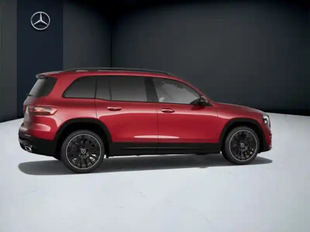 Mercedes Glb 200 d amg line — photo 20