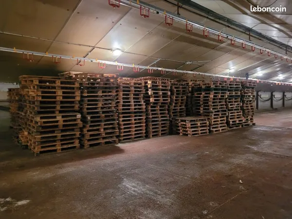 Bâtiment de stockage