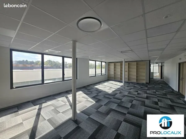Bureaux 625 m² AMIENS