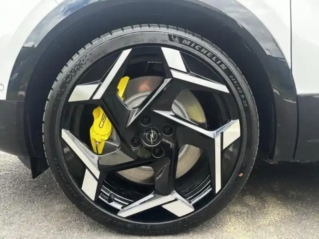 Opel Mokka electric 280ch gse — photo 8