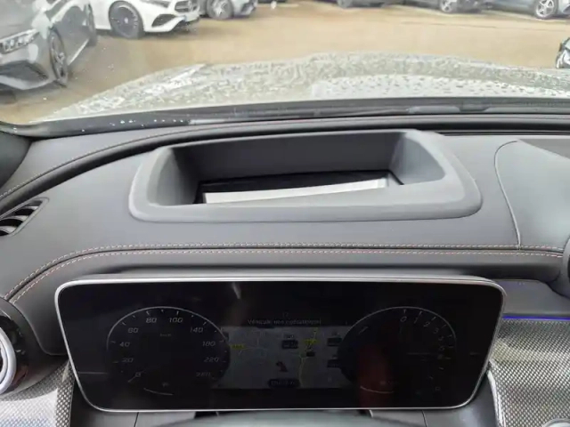 Mercedes Glc coupe 300 e 9g-tronic 4matic — photo 24