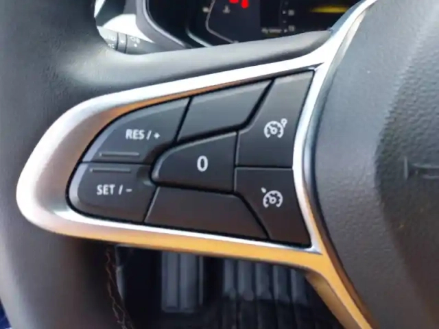 Renault Clio tce 140 — photo 18