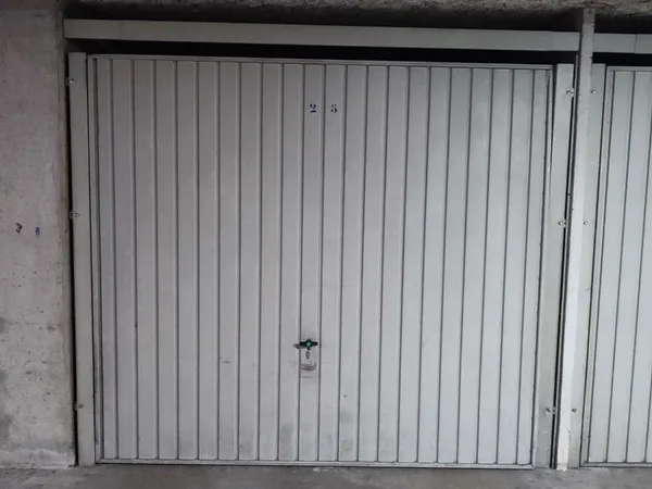 Loue parking 13m² Villeurbanne - Gratte-ciel