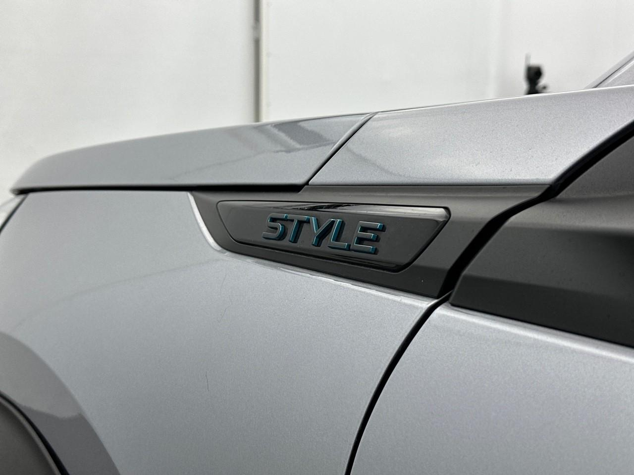 Peugeot 2008 puretech 130 s&s bvm6 style — photo 31