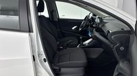 Toyota Yaris 120 VVT-i Dynamic 5p MY22 — photo 15