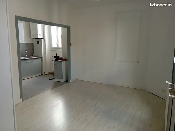 Appartement Location Ruelle-sur-Touvre 3p 63m² 530€