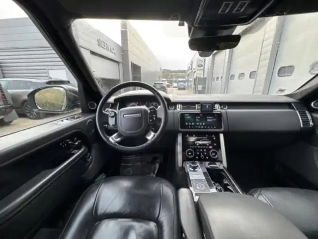Land Rover Range Rover 4.4 sdv8 339ch autobiography swb mark ix — photo 3
