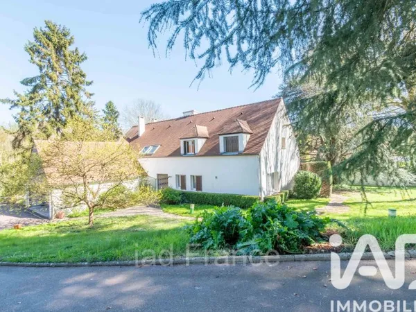 Maison 15 pièces 357 m²