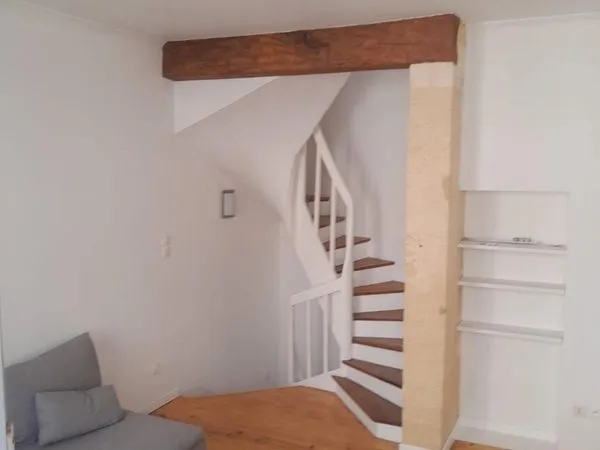 A louer maison de ville meublée libourne
