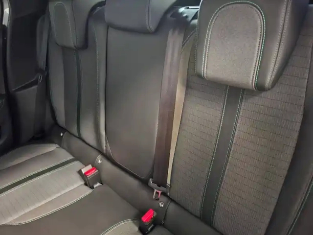 Peugeot 208 puretech 100 s&amp;s bvm6 — photo 5