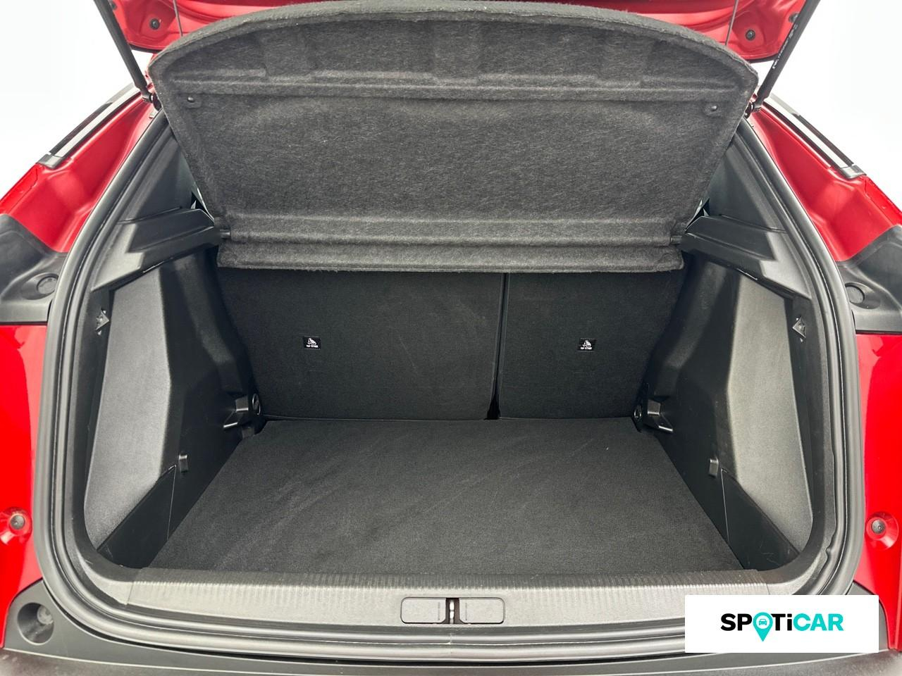 Peugeot 2008 1.2 puretech 100ch s&s allure pack — photo 6