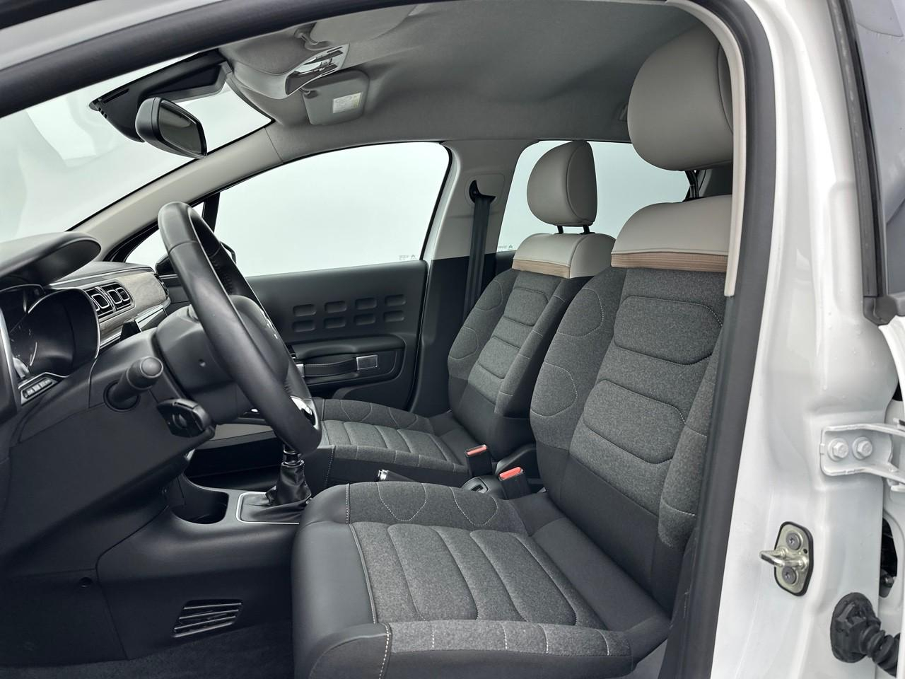 Citroën C3 puretech 110 s&s bvm6 shine — photo 9