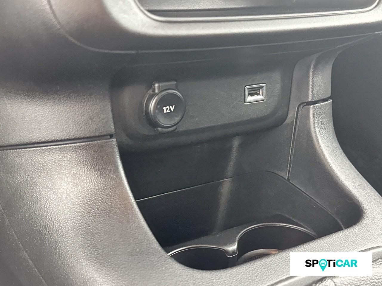 Citroën C3 1.5 bluehdi 100ch s&s bvm 6 feel nav — photo 19