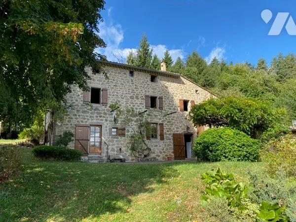 Maison 6 pièces 150 m²