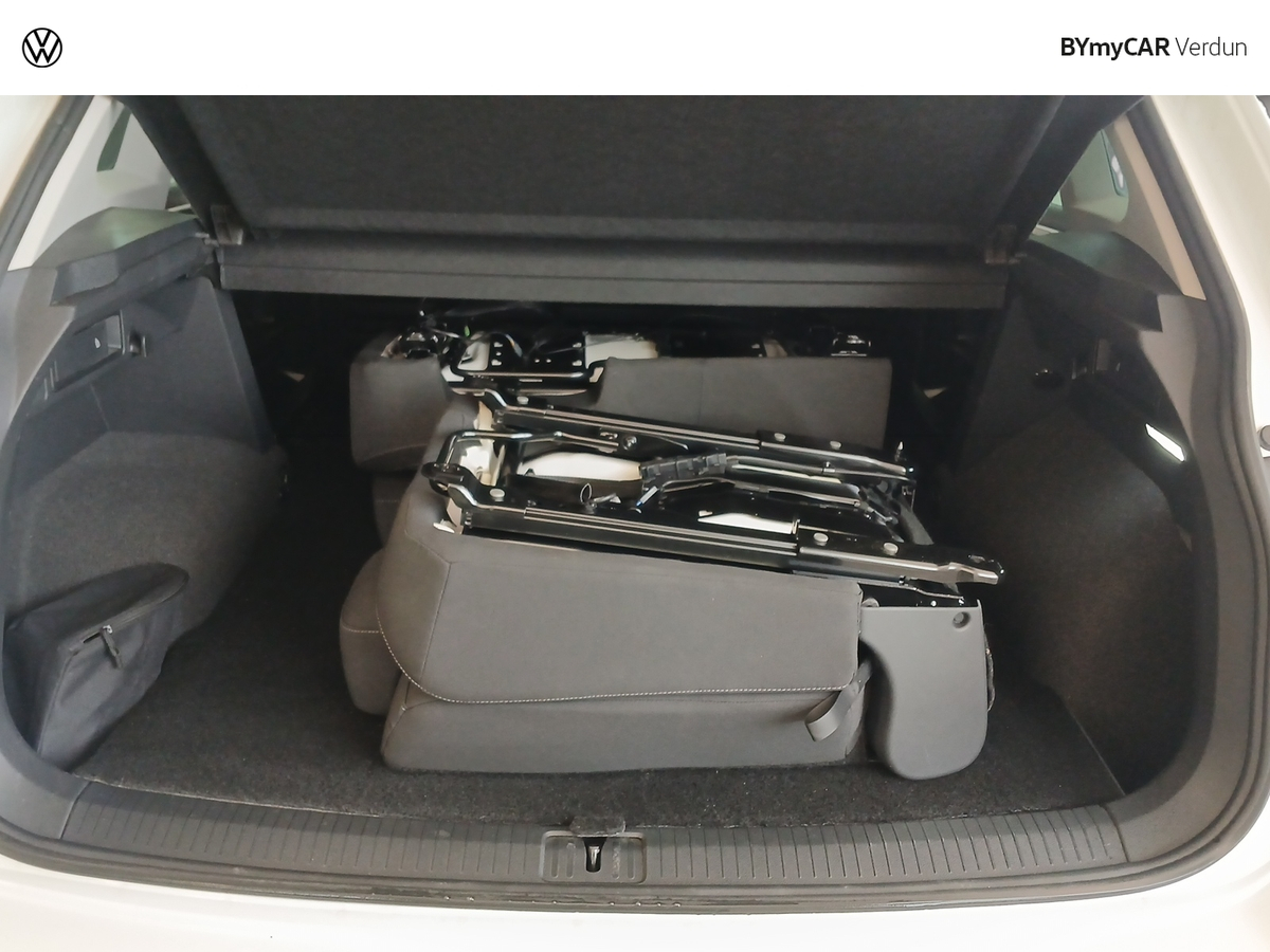 Volkswagen Tiguan 2.0 TDI 150ch DSG7 — photo 12