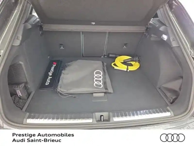 Audi Q3 1.5 e-hybrid 272ch s line s tronic 6 — photo 9