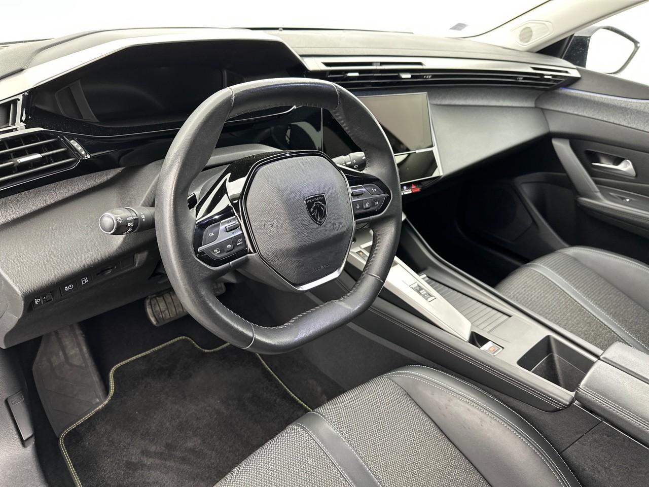 Peugeot 308 phev 180 e-eat8 allure — photo 8