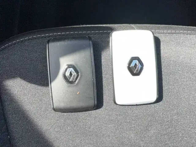 Renault Captur tce 90 — photo 24