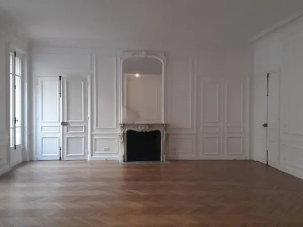 Appartement 5 pièces 231 m²