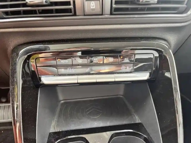 Citroën C3 hybride 110 ch automatique — photo 18