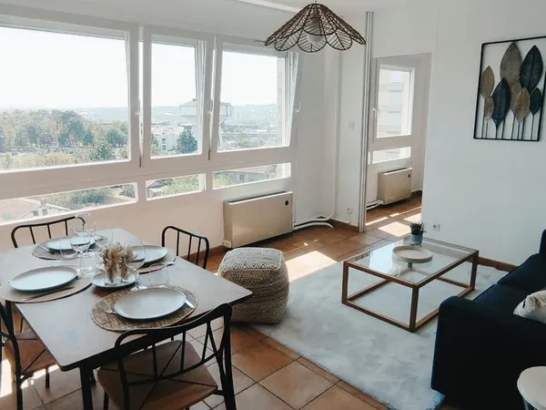 Colocation 2 chambres - 26 bd de l'Europe à Oullins