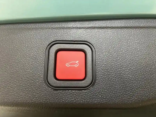 Jeep Avenger electrique 156ch 115kw altitude — photo 13