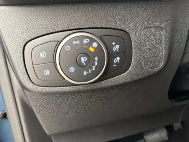 Ford Focus 1.5 ecoblue 115ch titanium x business bva8 — photo 20