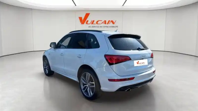 Audi Q5 2.0 tfsi 230 — photo 3