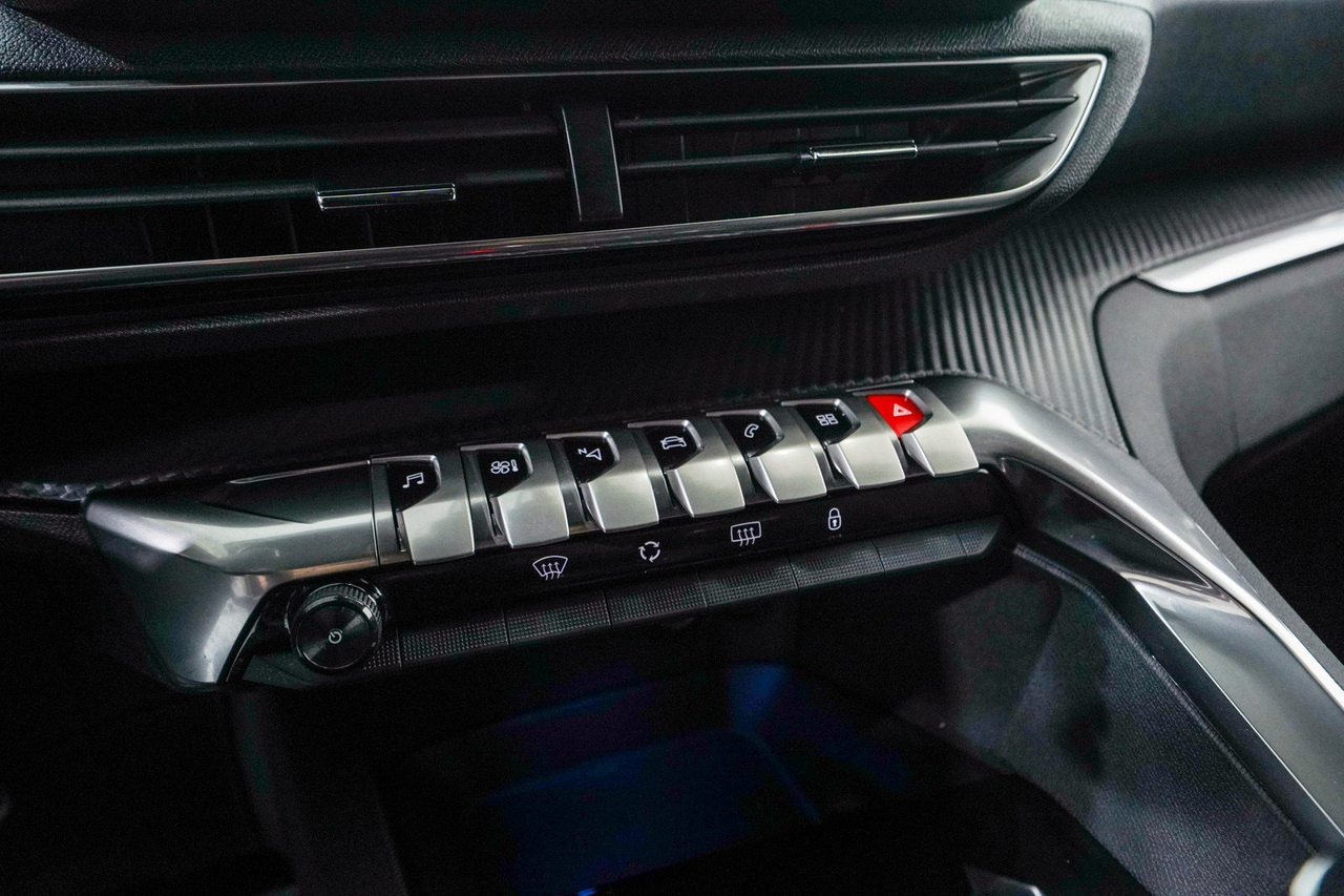 Peugeot 3008 — photo 25