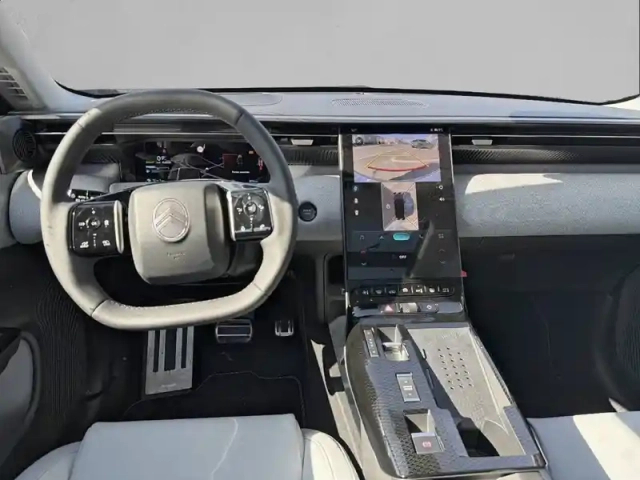 Citroën C5 Aircross hybride rechargeable 195 e-eat7 — photo 31