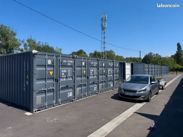 Location BOX STOCKAGE / GARDE MEUBLE