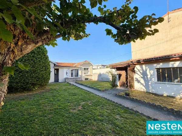 Maison de plain-pied 3 pièces 83 m²