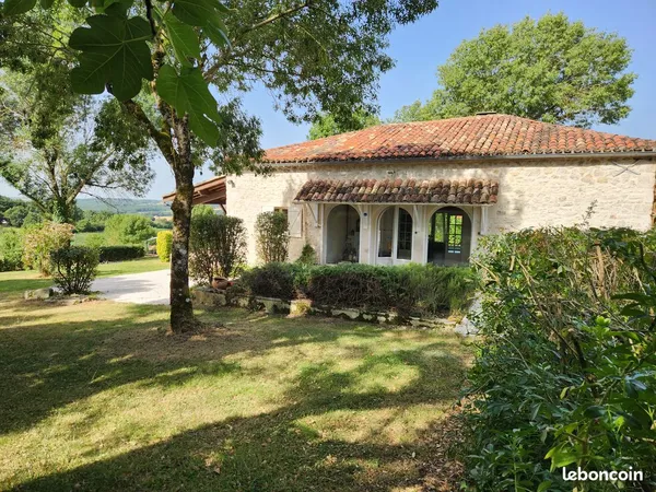 Propriété Maisons avec annexe, garage et écurie