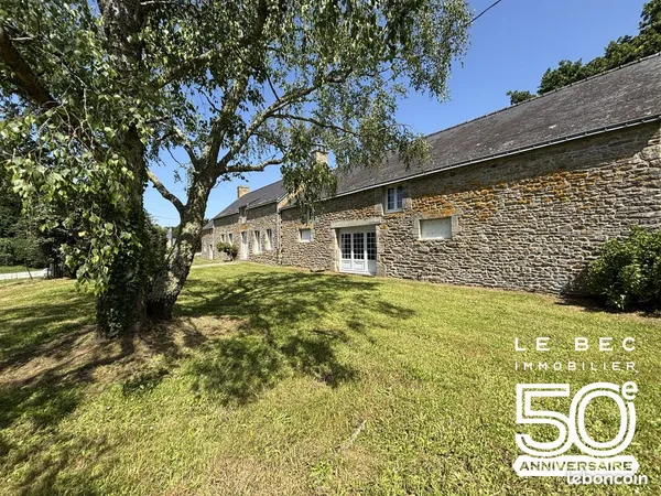 Maison 7 pièces 285 m²