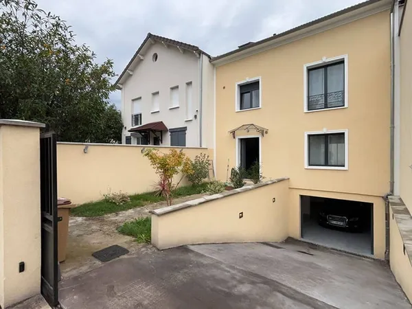 Immeuble 154 m²